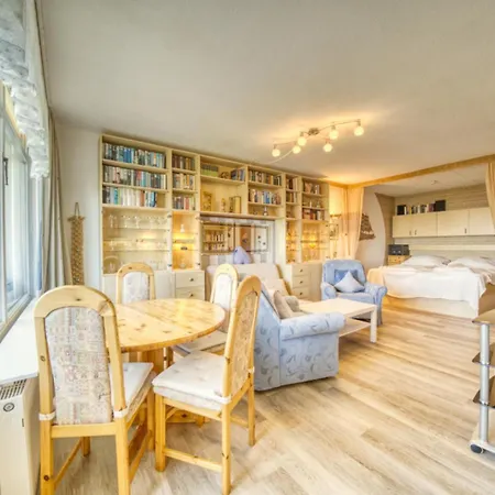 - Haus H, App 0h0510 Appartement